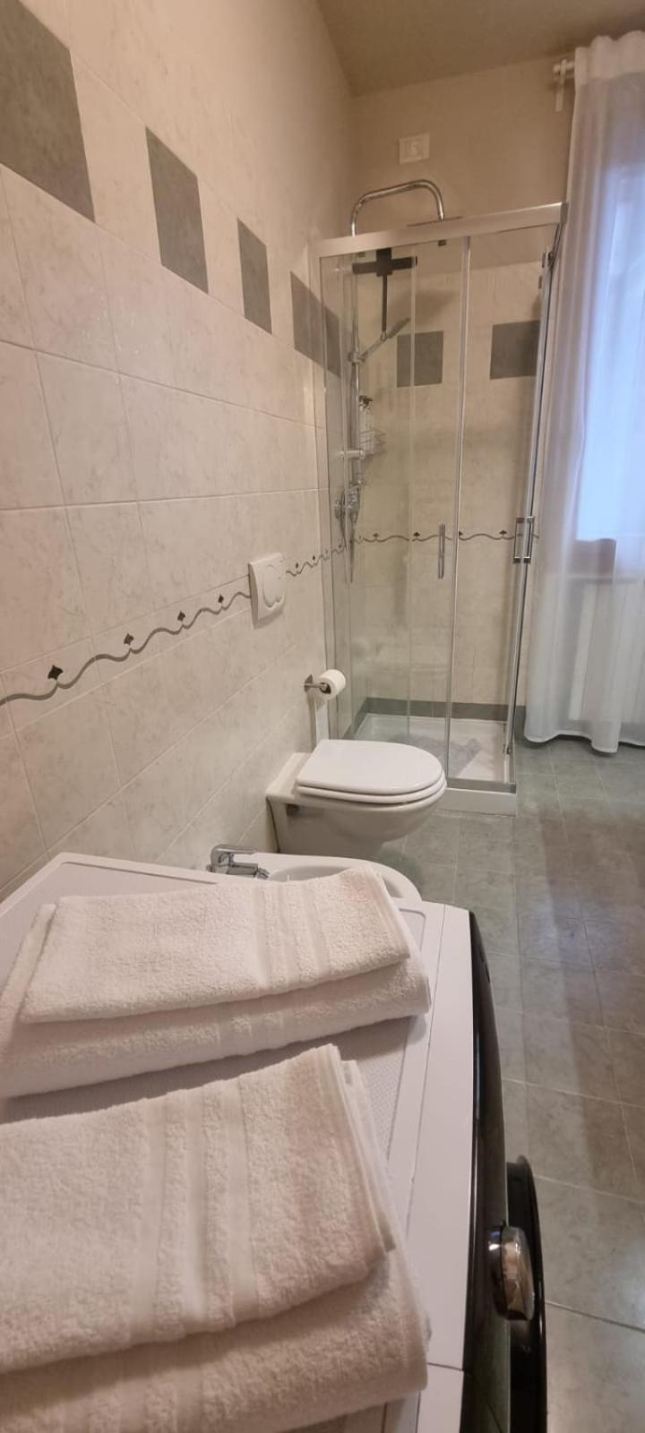 Hoya Apartment Sirmione Exterior photo